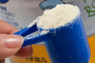 7月份2批次婴幼儿配方乳粉不合格？家长须知这些安全细节